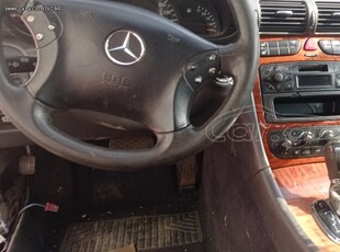 Mercedes-Benz C 200 '03