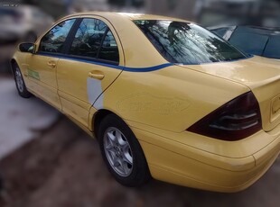 Mercedes-Benz C 200 '03