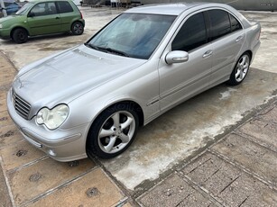 Mercedes-Benz C 230 '05 Sport