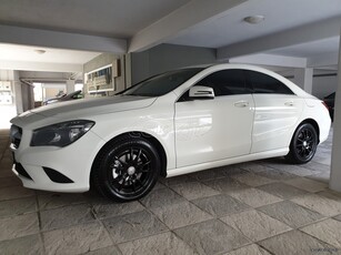 Mercedes-Benz CLA 180 '15