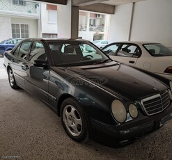 Mercedes-Benz E 200 '03