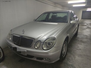 Mercedes-Benz E 200 '05