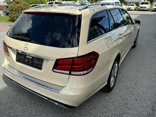 Mercedes-Benz E 220 '15 BLUE TEC 4MATIC