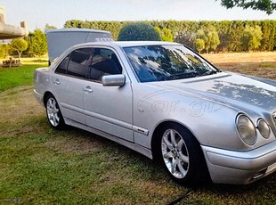 Mercedes-Benz E 220 '98 W210