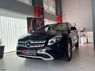 Mercedes-Benz GLA 180 '17 180 d | 7G-DCT