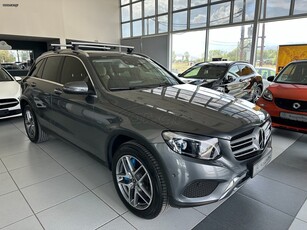 Mercedes-Benz GLC 350 '17 GLC 350 e 4MATIC Off-Roader