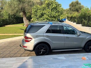 Mercedes-Benz ML 320 '10 ML 320 CDI 4MATIC