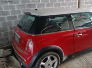 Mini Cooper '04 1600CC. 116 PS FULL