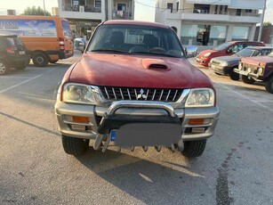 Mitsubishi L200 '01