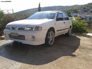 Nissan Almera '97