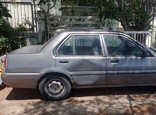 Nissan Sunny '89 1400