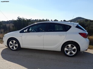 Opel Astra '11