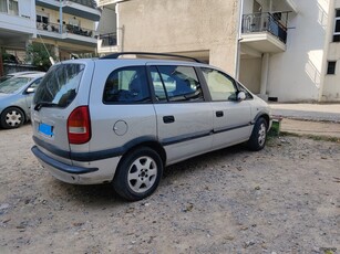 Opel Zafira '01