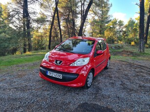 Peugeot 107 '09