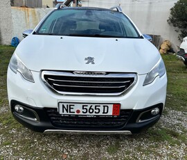 Peugeot 2008 '15 STYLE 1.2 PURETECH 82HP