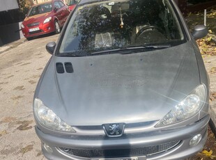 Peugeot 206 '04 XS 1.4 16V 90PS