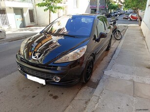 Peugeot 207 '06