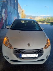 Peugeot 208 '12