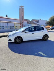 Peugeot 208 '15 FULL EXTRA