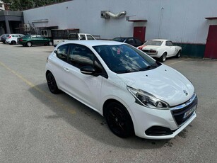 Peugeot 208 '16 DIESEL