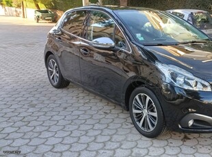 Peugeot 208 '17 AYTOMATO-27000 KM-CLIMA-NAVI