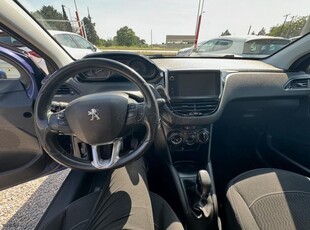 Peugeot 208 '17