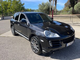 Porsche Cayenne '10