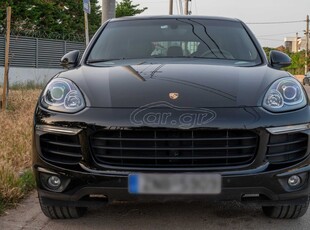 Porsche Cayenne '15 e-hybrid