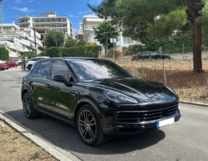 Porsche Cayenne '20 Cayenne E-Hybrid 2020, Αγορασμένο από Ελληνική αντιπροσωπεία 160.000 ευρώ, Full extra