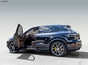 Porsche Cayenne '22 Platinum Edition PDCC Porsche Approved | E-Hybrid