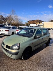 Renault Clio '02