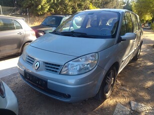 Renault Grand Scenic '04