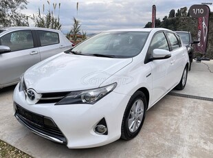 Toyota Auris '13 Hybrid