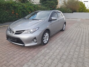 Toyota Auris '15 EΠΩΛΗΘΗ'''ΕΠΩΛΗΘΗ'''