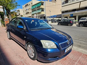 Toyota Avensis '03