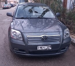 Toyota Avensis '03