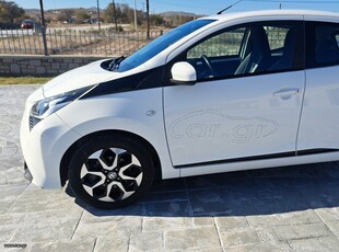 Toyota Aygo (X) '18 AUGO 1.0 X-WAVE