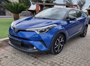 Toyota C-HR '18 Hybrid Style Selection