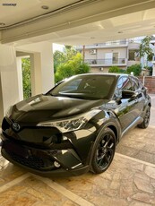 Toyota C-HR '19 1.8 HYBRID CLUB