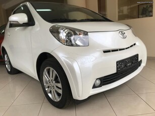 Toyota iQ '11 Full Extra