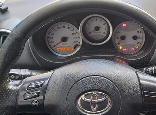 Toyota RAV 4 '05 EDGE