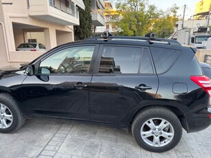 Toyota RAV 4 '10 LUXURY