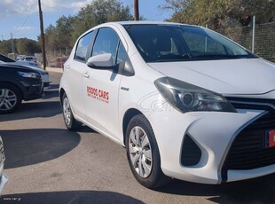 Toyota Yaris '16 HYBRID