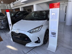 Toyota Yaris '25 HDF GR-SPORT BI-TONE ΠΑΡΑΔΟΣΗ 4/2025