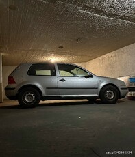 Volkswagen Golf '00