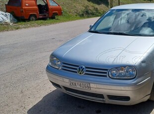 Volkswagen Golf '03