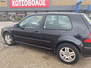 Volkswagen Golf '04