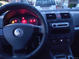 Volkswagen Golf '05