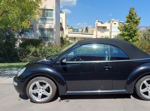 Volkswagen New Beetle '04 Cabrio