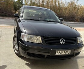 Volkswagen Passat '00